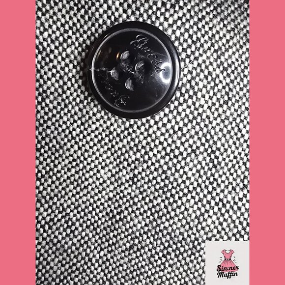 Vintage GUESS Tweed Trench Coat - Small, Double-Breasted & Belted - Like New - Picture 6 of 11